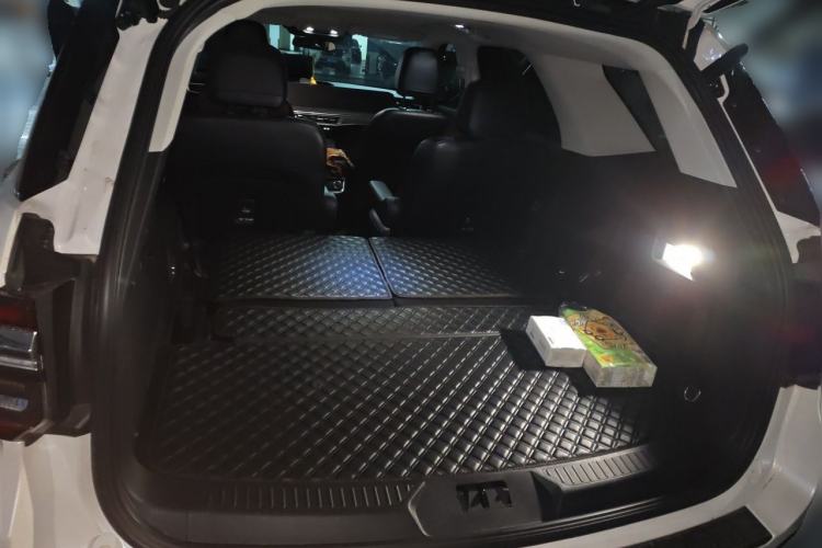 Used Ford Explorer 2024 2.3T EcoBoost Rear-Drive Trend Edition 6-Seater Trunk