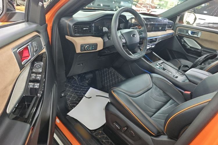 Used Ford Explorer 2024 2.3T EcoBoost Kunlun Peak Edition 7-Seater Driver Seat