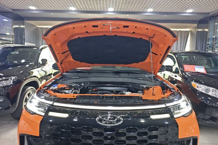 Used Ford Explorer 2024 2.3T EcoBoost Kunlun Peak Edition 7-Seater Engine Bay