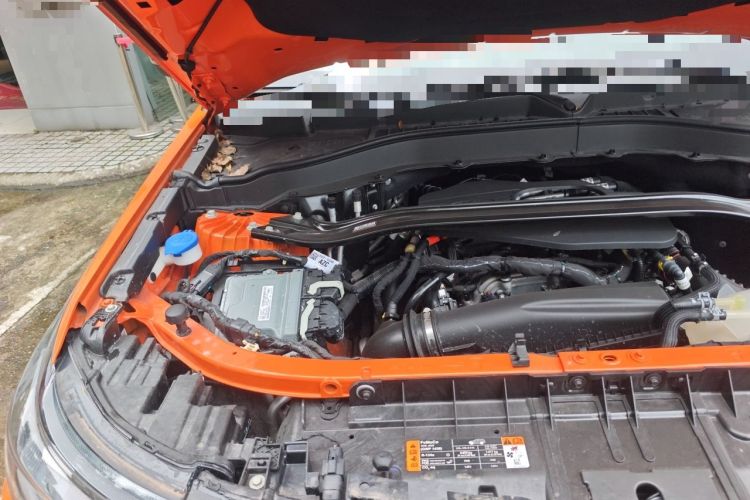 Used Ford Explorer 2024 2.3T EcoBoost Kunlun Peak Edition 7-Seater Engine Bay Right