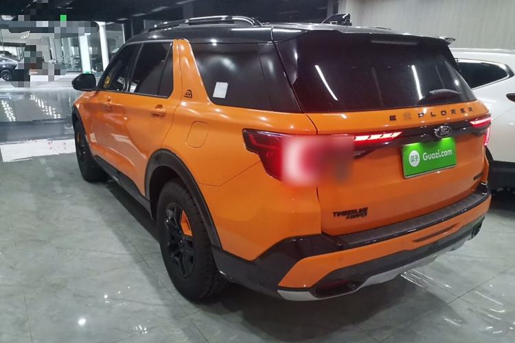 Used Ford Explorer 2024 2.3T EcoBoost Kunlun Peak Edition 7-Seater Exterior 1