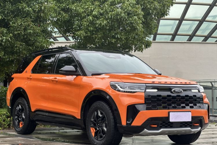 Used Ford Explorer 2024 2.3T EcoBoost Kunlun Peak Edition 7-Seater Exterior 2