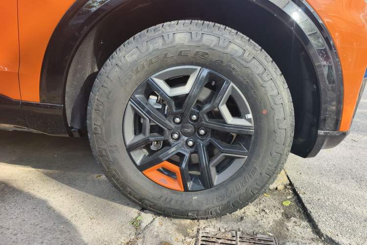 Used Ford Explorer 2024 2.3T EcoBoost Kunlun Peak Edition 7-Seater Exterior 7