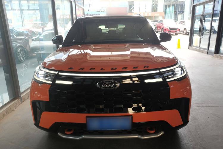 Used Ford Explorer 2024 2.3T EcoBoost Kunlun Peak Edition 7-Seater Front