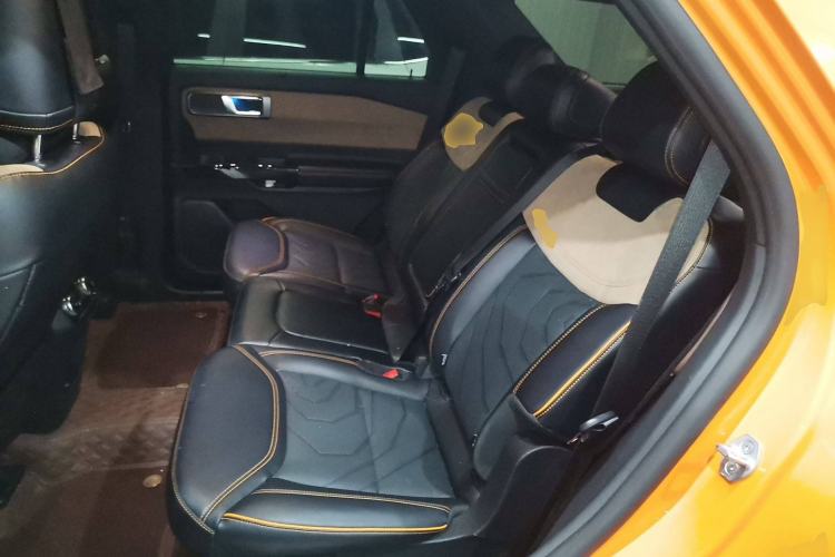 Used Ford Explorer 2024 2.3T EcoBoost Kunlun Peak Edition 7-Seater Interior 2