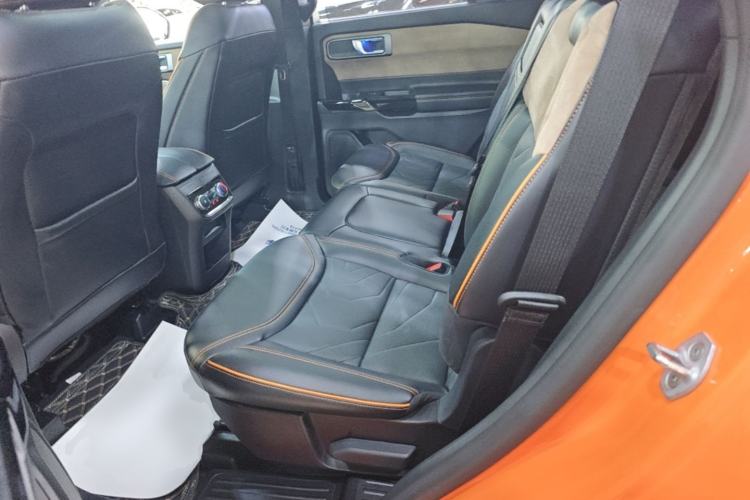Used Ford Explorer 2024 2.3T EcoBoost Kunlun Peak Edition 7-Seater Left Rear Seat
