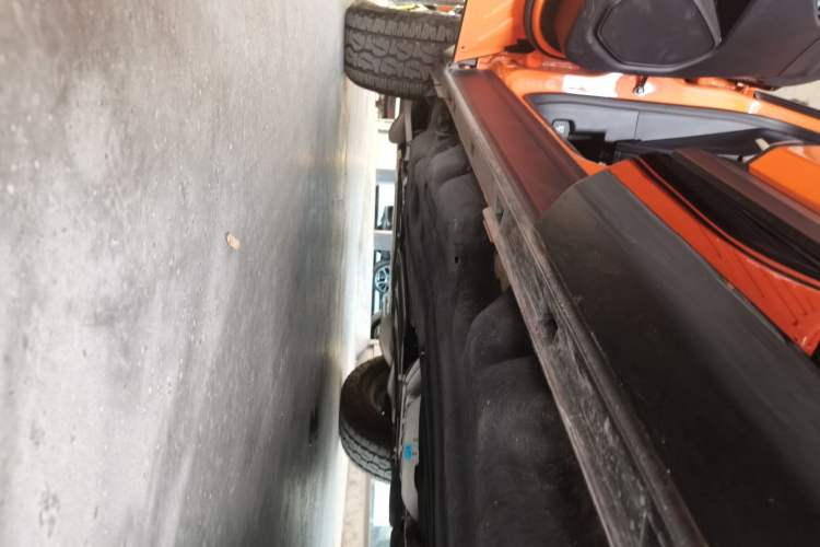 Used Ford Explorer 2024 2.3T EcoBoost Kunlun Peak Edition 7-Seater Left Side Sill