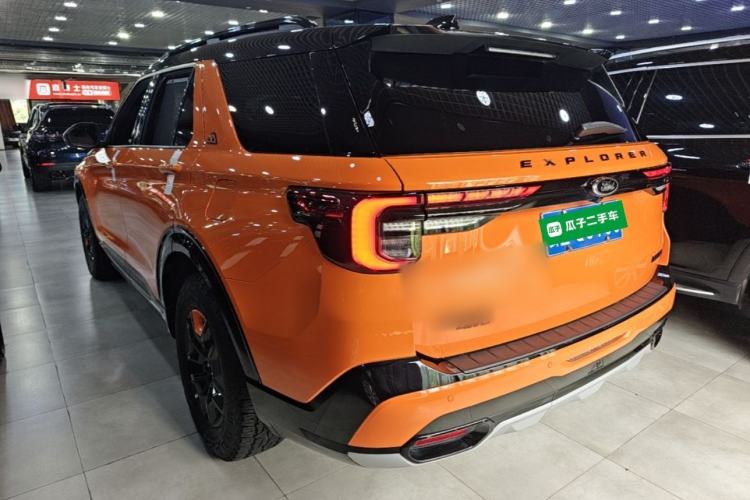 Used Ford Explorer 2024 2.3T EcoBoost Kunlun Peak Edition 7-Seater Rear Left 45 Deg