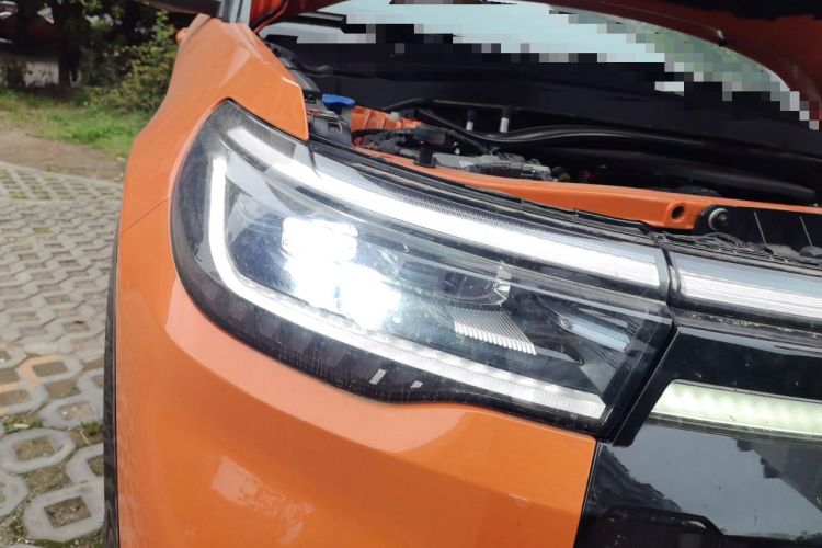 Used Ford Explorer 2024 2.3T EcoBoost Kunlun Peak Edition 7-Seater Right Front Headlight