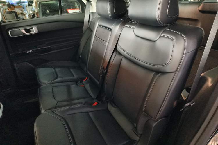 Used Ford Explorer 2025 2.3T EcoBoost Four-Wheel Drive Trail Edition 5 Seats Interior 1