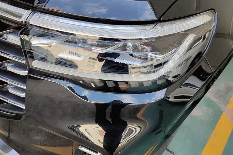 Used Ford Explorer 2025 2.3T EcoBoost Four-Wheel Drive Trail Edition 5 Seats Left Front Headlight