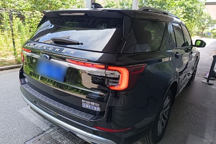 Used Ford Explorer 2025 2.3T EcoBoost Four-Wheel Drive Trail Edition 5 Seats Rear Right 45 Deg