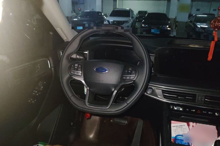 Used Ford Explorer 2025 2.3T EcoBoost Four-Wheel Drive Trail Edition 5 Seats Steering Wheel