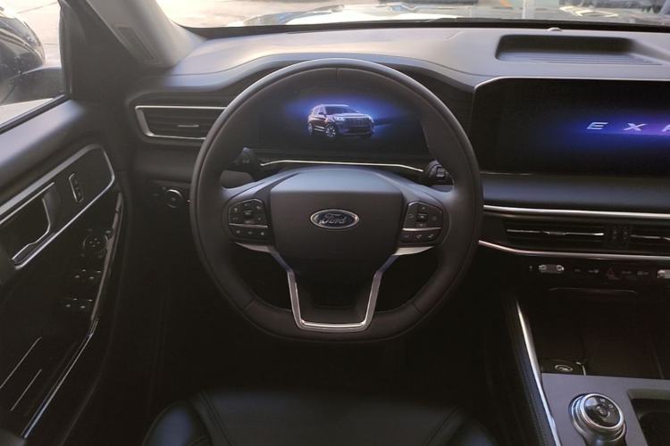 Used Ford Explorer 2025 2.3T EcoBoost Four-Wheel Drive Trail Edition 5 Seats Steering Wheel