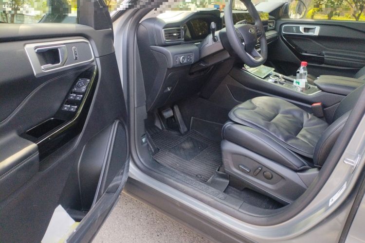 Used Ford Explorer 2025 2.3T EcoBoost Four-Wheel Drive Trail Edition 5 Seats Driver Seat