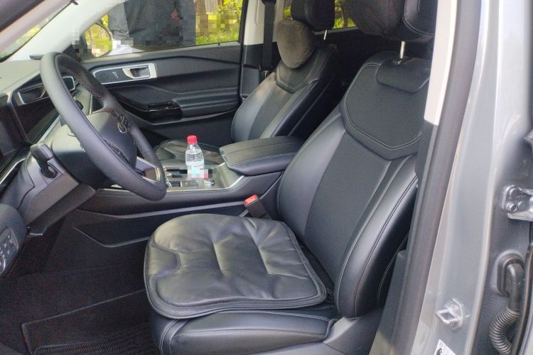 Used Ford Explorer 2025 2.3T EcoBoost Four-Wheel Drive Trail Edition 5 Seats Left Front Seat