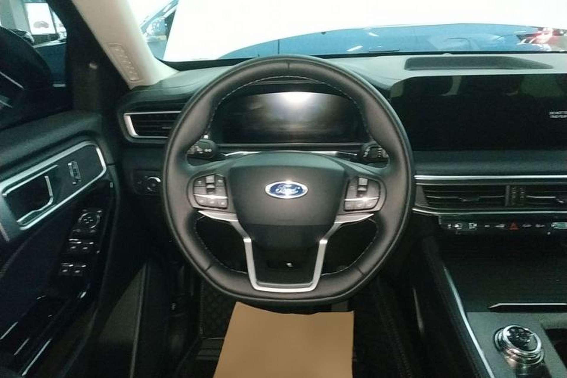 Used Ford Explorer 2025 2.3T EcoBoost Four-Wheel Drive Trail Edition 5 Seats Steering Wheel