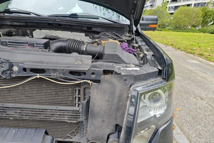 Used Ford F-150  Engine Bay Left