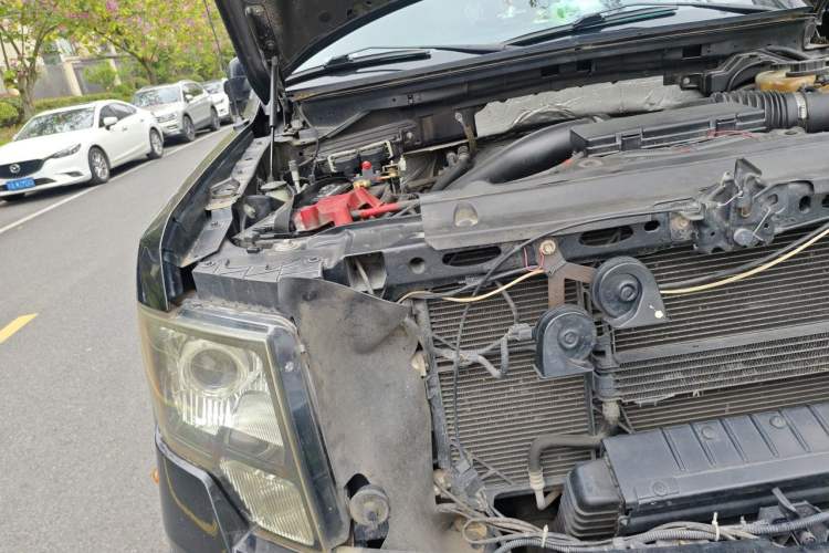 Used Ford F-150  Engine Bay Right