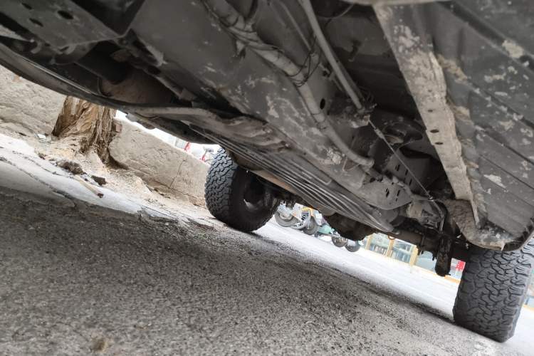 Used Ford F-150  Chassis Front Left