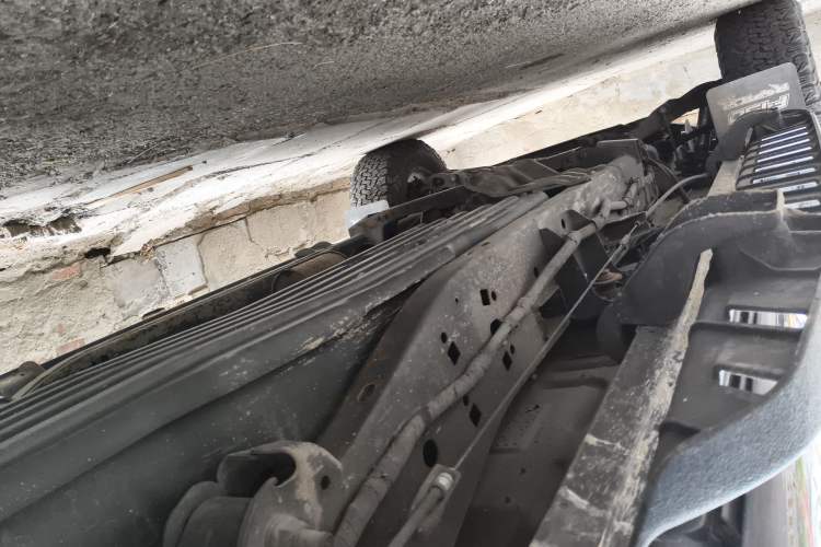 Used Ford F-150  Chassis Rear Left