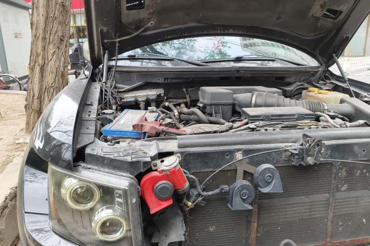 Used Ford F-150  Engine Bay Right
