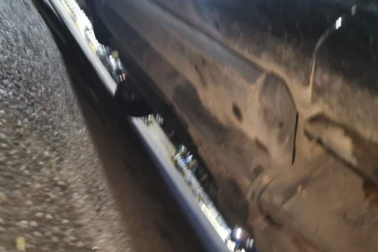 Used Ford F-150  Chassis Front Right