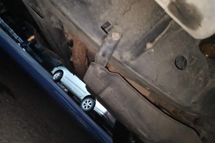 Used Ford F-150  Chassis Rear Left