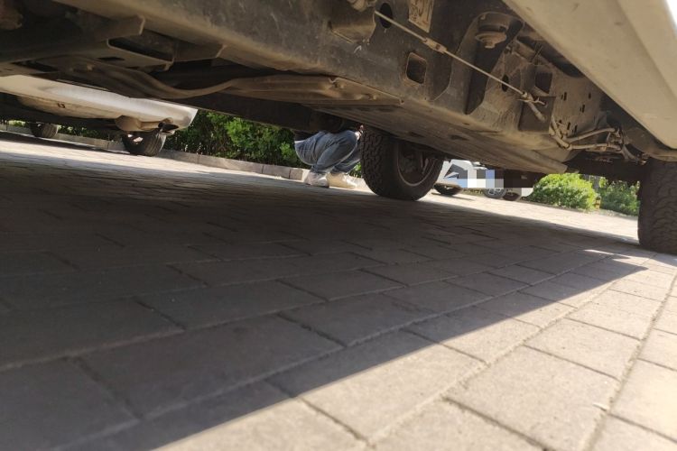 Used Ford F-150  Chassis Front Left