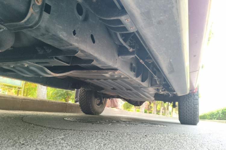 Used Ford F-150  Chassis Front Left