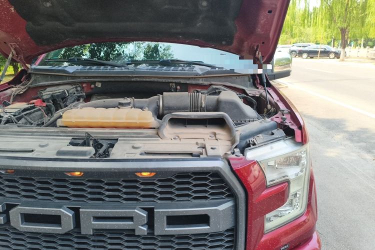 Used Ford F-150  Engine Bay Left