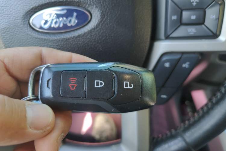 Used Ford F-150  Vehicle Key
