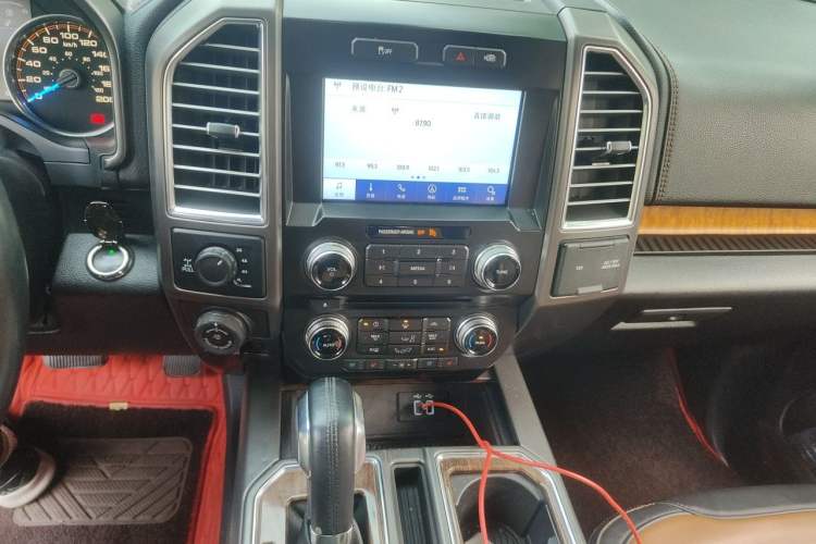 Used Ford F-150  Audio And AC Panel