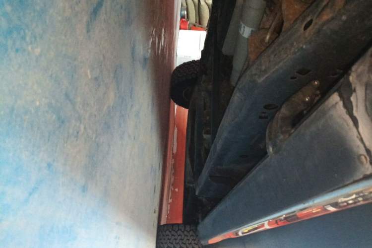 Used Ford F-150  Chassis Rear Right