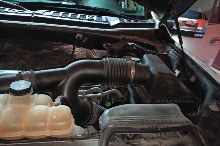Used Ford F-150  Engine Bay Left