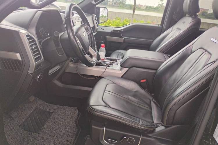 Used Ford F-150  Driver Seat