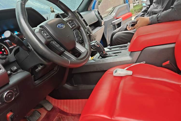 Used Ford F-150  Left Front Seat