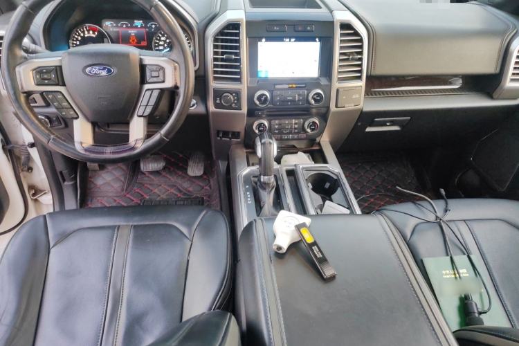 Used Ford F-150  Center Console