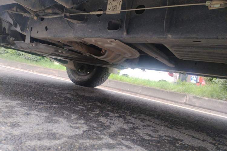 Used Ford F-150  Chassis Front Left