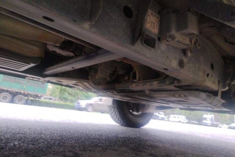 Used Ford F-150  Chassis Front Right