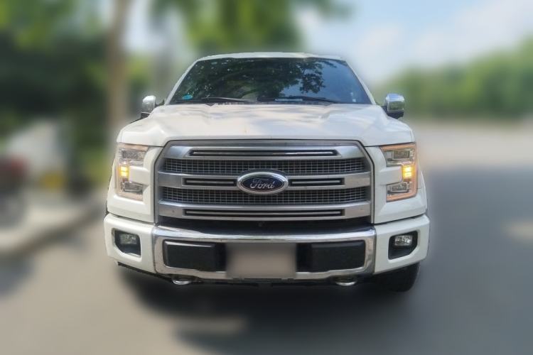 Used Ford F-150  Front