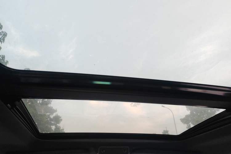 Used Ford F-150  Headliner