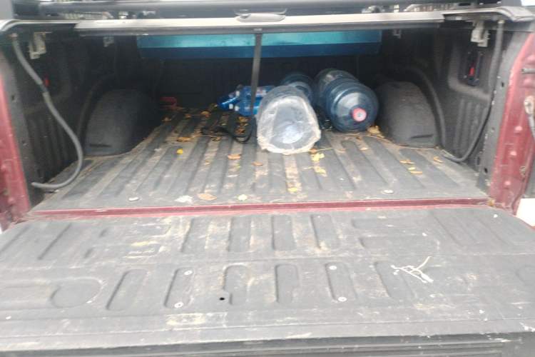 Used Ford F-150  Trunk
