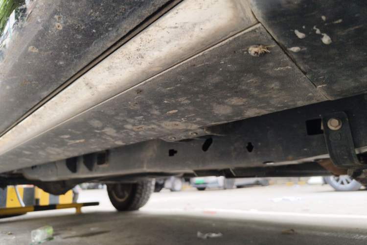 Used Ford F-150  Chassis Front Right
