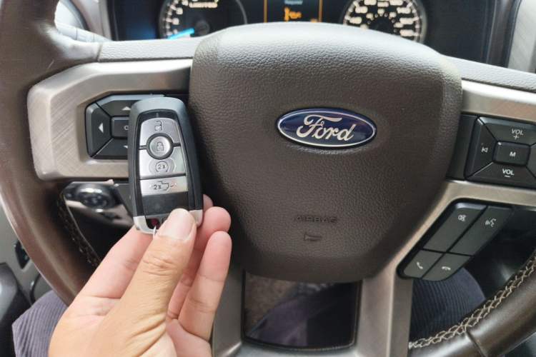 Used Ford F-150  Vehicle Key