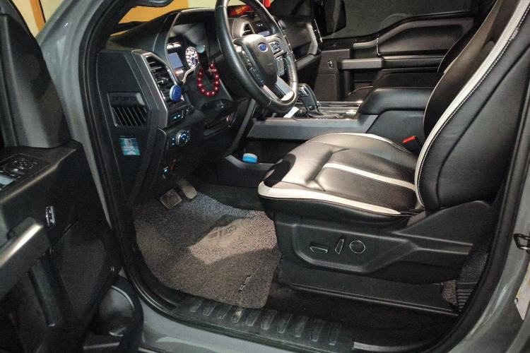Used Ford F-150  Driver Seat