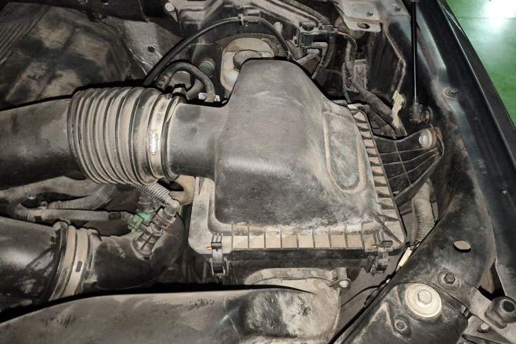 Used Ford F-150  Engine Bay Left