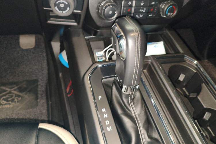 Used Ford F-150  Gear Lever