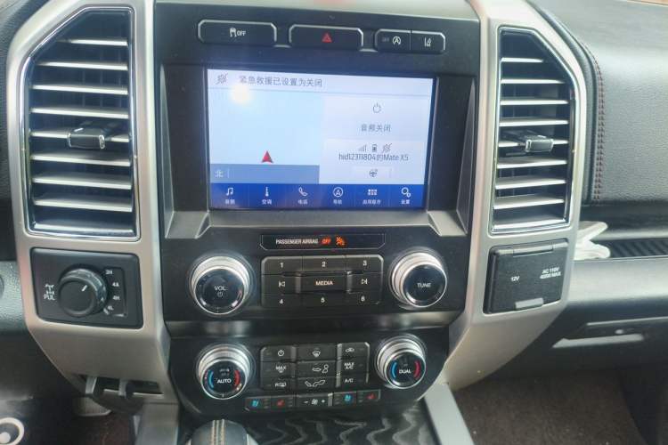 Used Ford F-150  Audio And AC Panel
