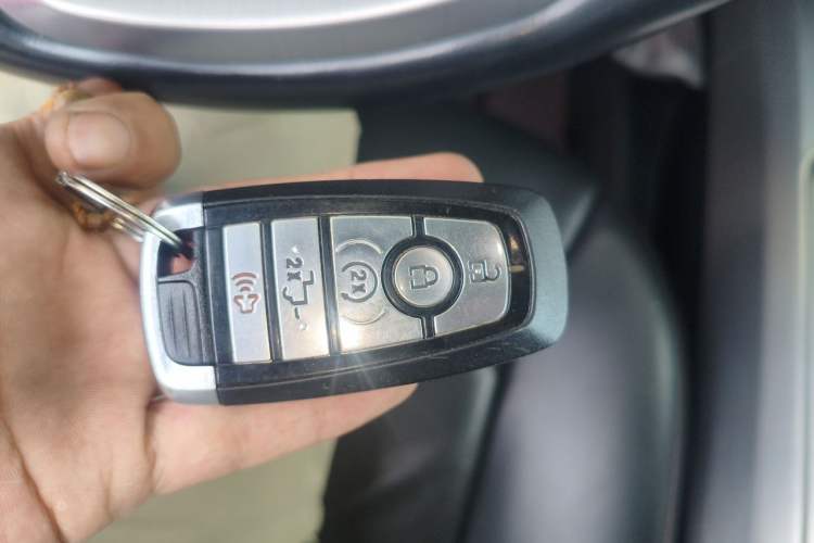 Used Ford F-150  Vehicle Key